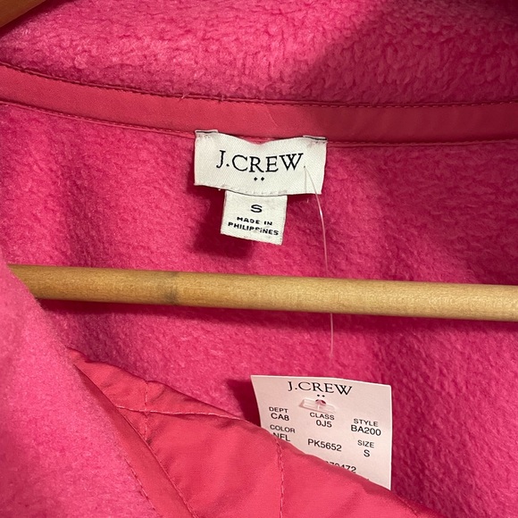 J.CREW Hot Pink Sweater (S) NWT - Picture 3 of 4